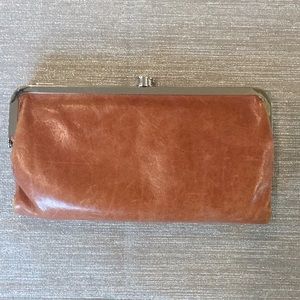 Hobo Lauren Clutch/wallet